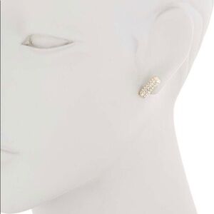 VINCE CAMUTO STUD EARRINGS